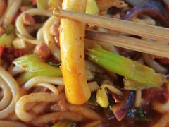鸡肉炒米粉-清真餐厅