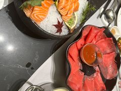 -红鼎豆捞·非遗鲍皇汤火锅(宝丰路店)