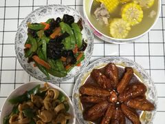 -爱贝尔高端月嫂(母婴护理)
