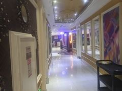 -自由港KTV(王子公主金平店)