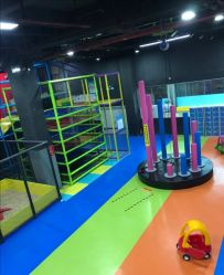 -蹦贝运动中心·蹦床·攀岩·闯关(龙岗店)