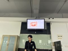 -杭州毛戈平形象设计艺术学校