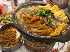-老表记广西宵夜螺蛳鸭脚煲(东盟店)