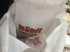 -The Habit Burger Grill 哈比特汉堡(爱琴海店)