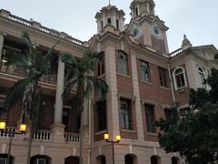-香港大学