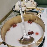 威高C馆3楼，人还挺多的。环境挺好的