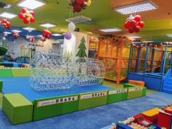 -莫莉幻想儿童乐园(郑州丹尼斯三天地店)