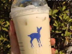 水龙吟乌龙轻乳茶-瑞幸咖啡(洛阳正大广场店)