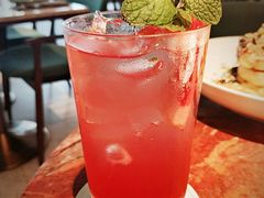 Roselle&nbsp;Hibiscus&nbsp;soda-城市露台景观餐厅(淮海路店)