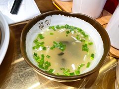 -龍堂蟹黄小笼包(万家丽店)