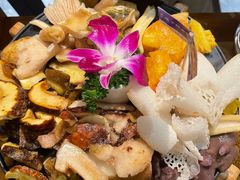 -一朵菌·野生菌探索家火锅(南亚店)