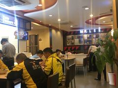 大堂-李先生牛肉面大王(北京东四店)