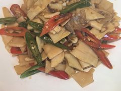 -椿记烧鹅(叠彩店)