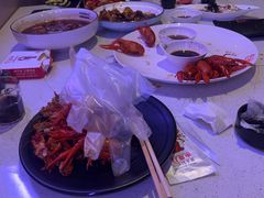 -红盔侠小龙虾(海宁银泰店)