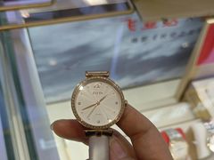 -亨吉利世界名表中心(砂之船奥莱店)