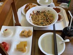-尹三豆汁(天坛店)