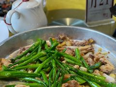 炒菜心拼蒸清远鸡-大笑饭堂(甲子桥店)