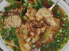 酸汤臊子面-大嘻咹biangbiang面(历史博物馆店)