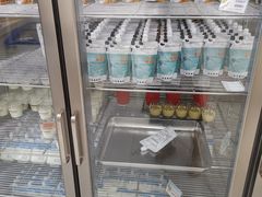 零售区-白色日记·手作酸奶(麦凯乐店)