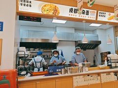 -李与白包子铺(桐梓林店)