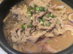 -渝是乎川渝小炒(新世界百货望京店)