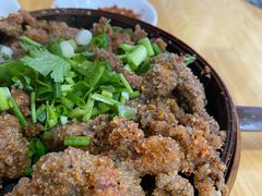 粉蒸肥肠-正宗苏稽毛哥跷脚牛肉总店