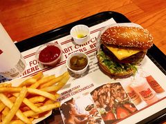 -The Habit Burger Grill 哈比特汉堡(复兴soho店)