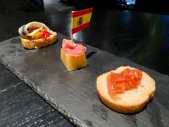 西班牙tapas特色拼盘-C&R西班牙餐厅