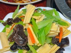 -聚首堂·特色小吃·肘子(什刹海德胜门店)