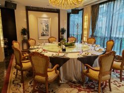 -华东饭店·园林式婚礼宴会厅酒店