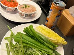 -牛YO寿喜烧·铁板烧和牛火锅自助(市府恒隆店)