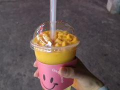 -陈记甜品窝(中山北路店)