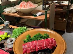 -三出山火锅(南京万象天地店)