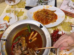 -铭副琦食·虾蟹烩馆(渔人码头店)