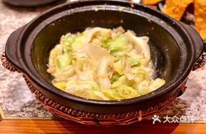 Sesame Sauce Steamed Lettuce