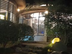 -张家港金凤凰度假村温泉
