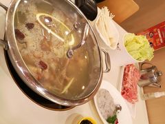 -一席地·本地鸡窝·杭帮鸡火锅(萧山银隆百货店)