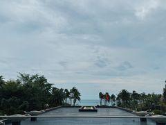 -亚龙湾喜来登·美景台大堂吧