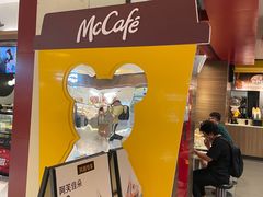 -麦当劳甜品站(高德置地广场春广场店)