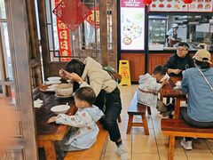 -桥香园云南过桥米线(金马碧鸡店)