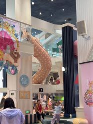 -奈尔宝家庭中心·亲子餐厅(华采天地店)