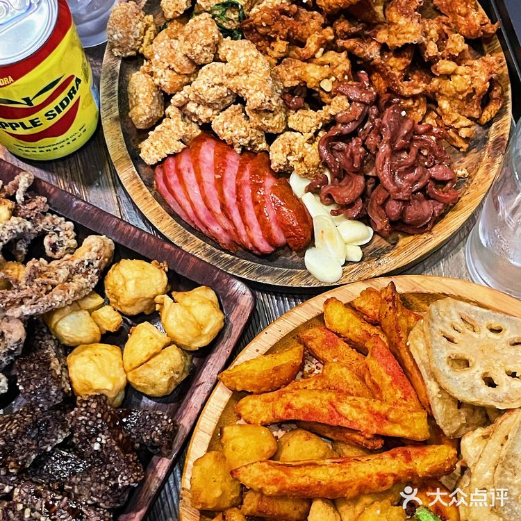 人均50‼️杭州炸物届天花板🔝现实版深夜食堂🍢盐酥🐓一口爱住‼️