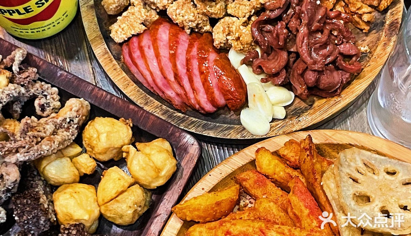 人均50‼️杭州炸物届天花板🔝现实版深夜食堂🍢盐酥🐓一口爱住‼️