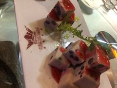 -丝路天山酒店(国际大巴扎店)