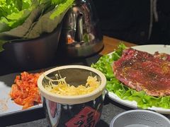 -七甲山烤肉(长白山奇石山珍根艺一条街店)