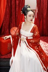 -盘子女人坊生日照·摄影馆(浦东店)