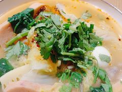 -小蛮椒麻辣烫·麻辣拌(青浦宝龙店)