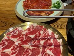 -青古韩式炭火烤肉店