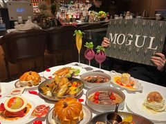 -Mogul Eatery·大亨餐酒馆