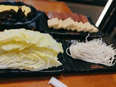 -呷哺呷哺(常营华联店)